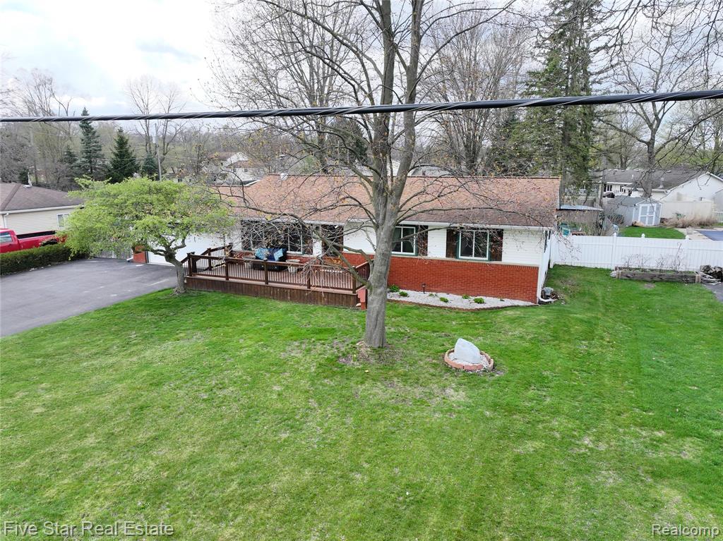 2995 Beaumont Drive, Highland, MI 48356 — Photo 5