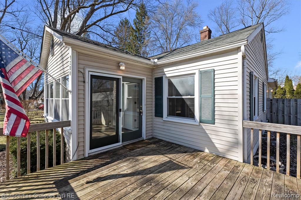 9280 Tanbay Street, Commerce Twp, MI 48382 — Photo 5