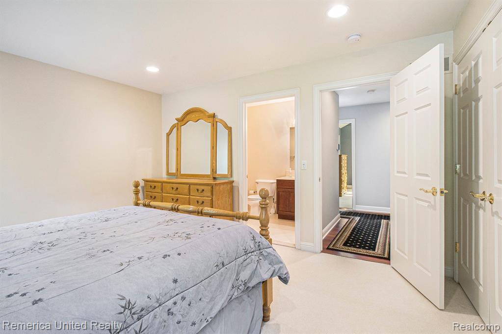 5259 RIVER RIDGE Drive, Brighton, MI 48116 — Photo 41