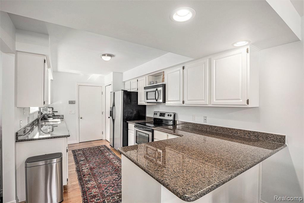 6876 NORTHCREST Way E, Clarkston, MI — Photo 5