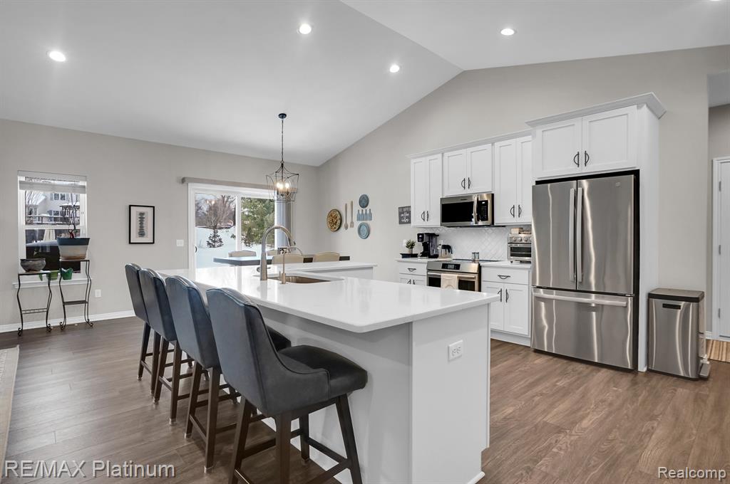 10029 Quarry Ridge Road, Clarkston, MI — Photo 24
