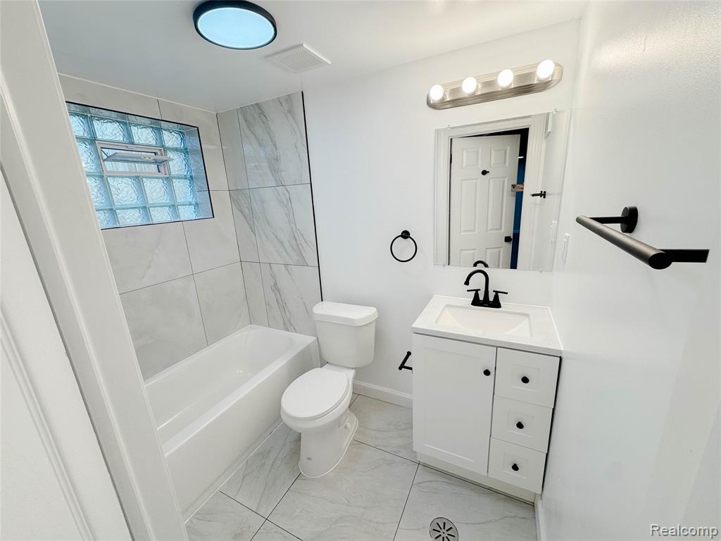 5380 Seminole Street, Detroit, MI 48213 — Photo 64