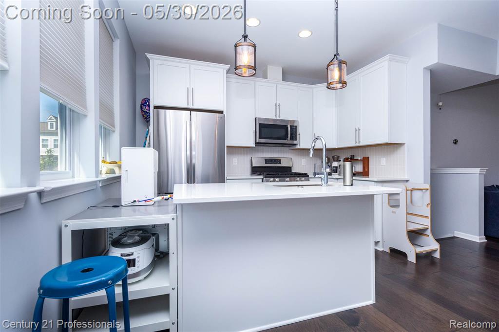 57 Kaprol Drive, Troy, MI 48098 — Photo 14