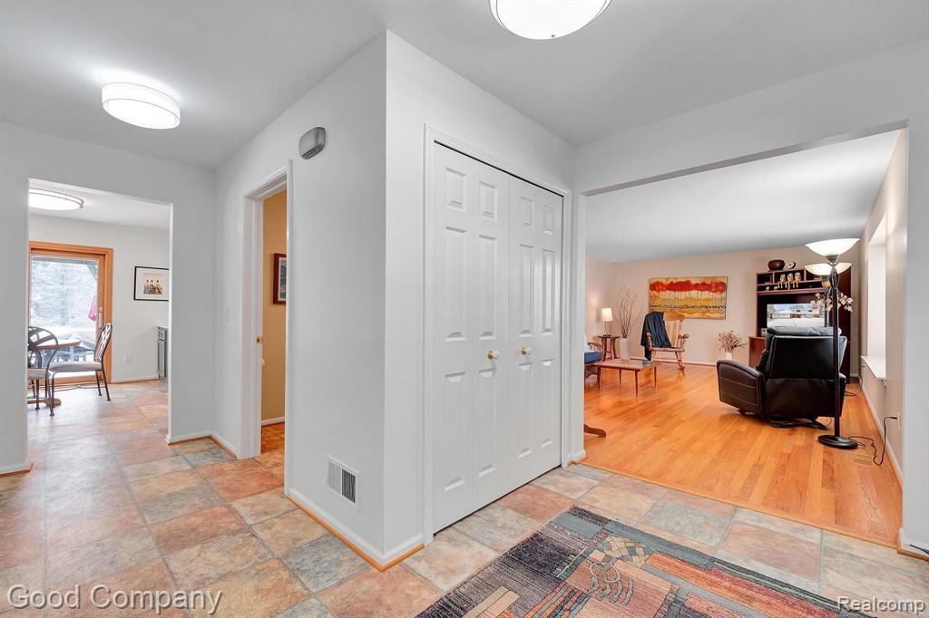 24513 Sarah Flynn Drive, Novi, MI — Photo 20
