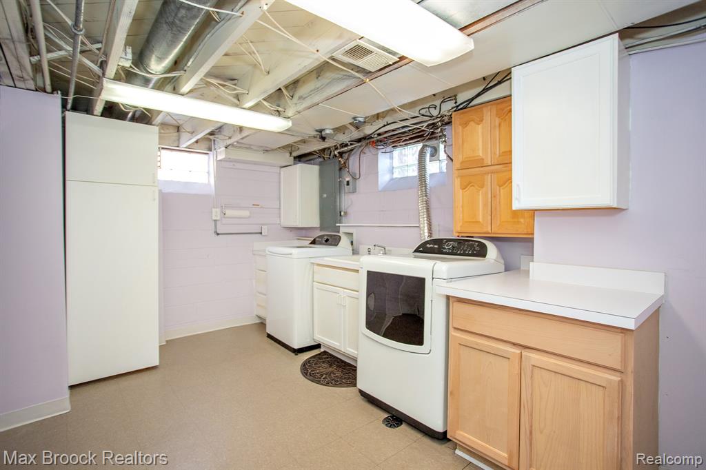 26614 Humber Street, Huntington Woods, MI — Photo 40
