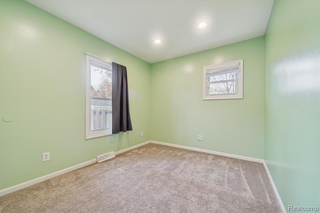 520 Andrew Avenue, Jackson, MI 49202 — Photo 24