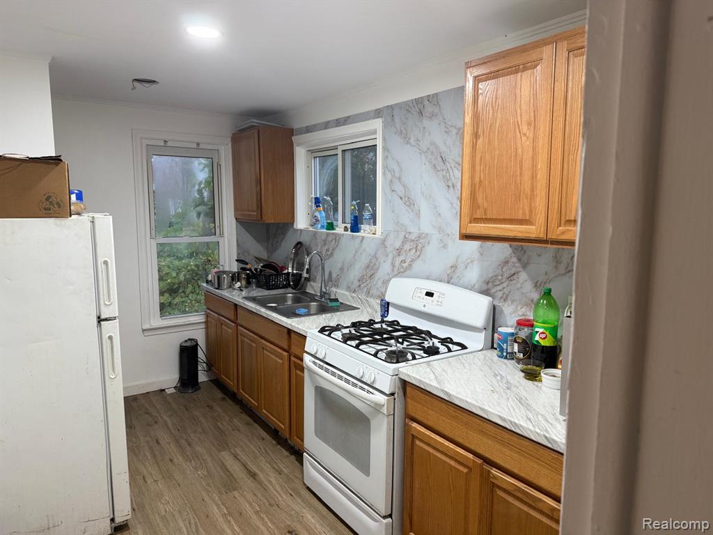 6107 Auburn, Detroit, MI 48228 — Photo 10