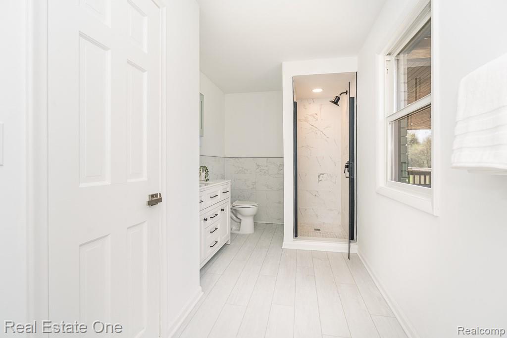 3210 Lake George Road, Oakland, MI — Photo 13