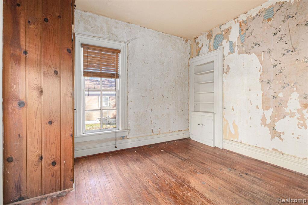 613 S EAST Street, Fenton, MI 48430 — Photo 10