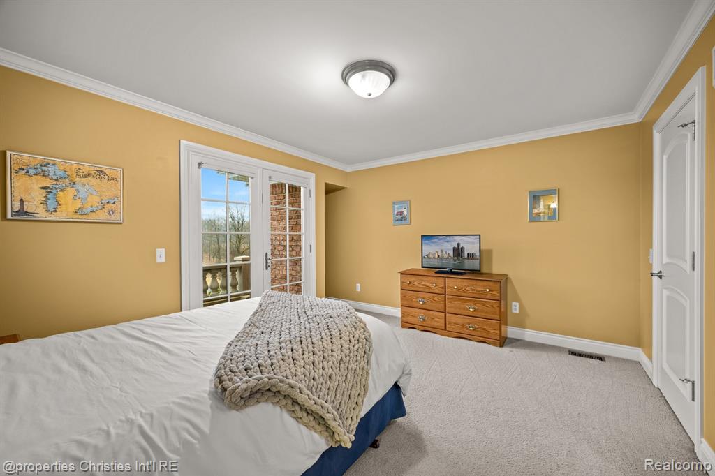 59801 E 8 MILE Road, South Lyon, MI 48178 — Photo 42