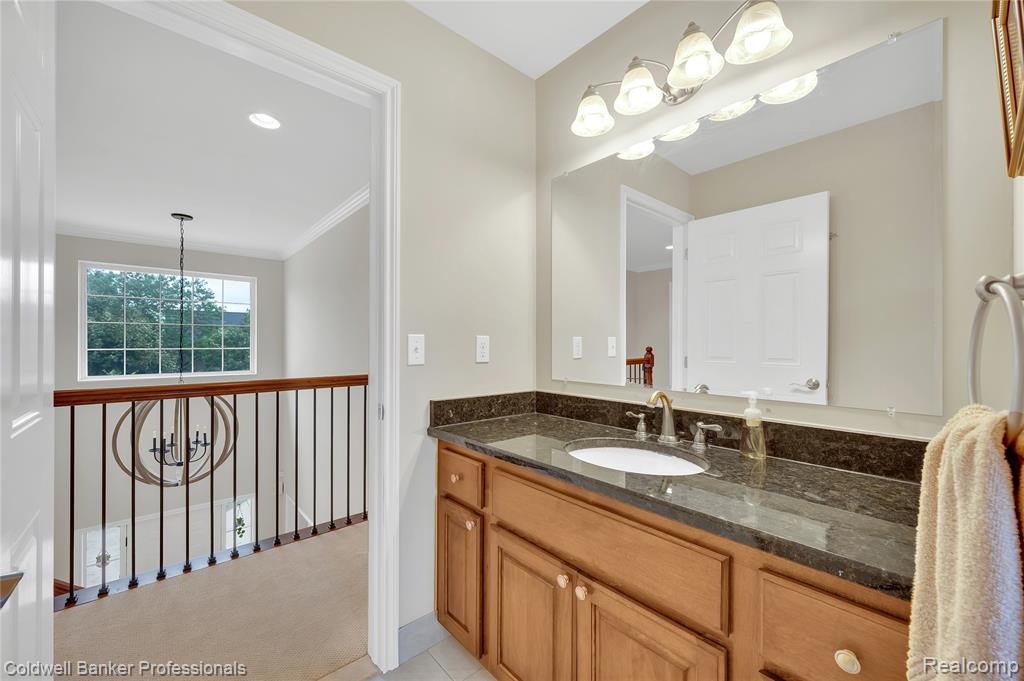 597 Bay Pointe Drive, Oxford, MI 48371 — Photo 24