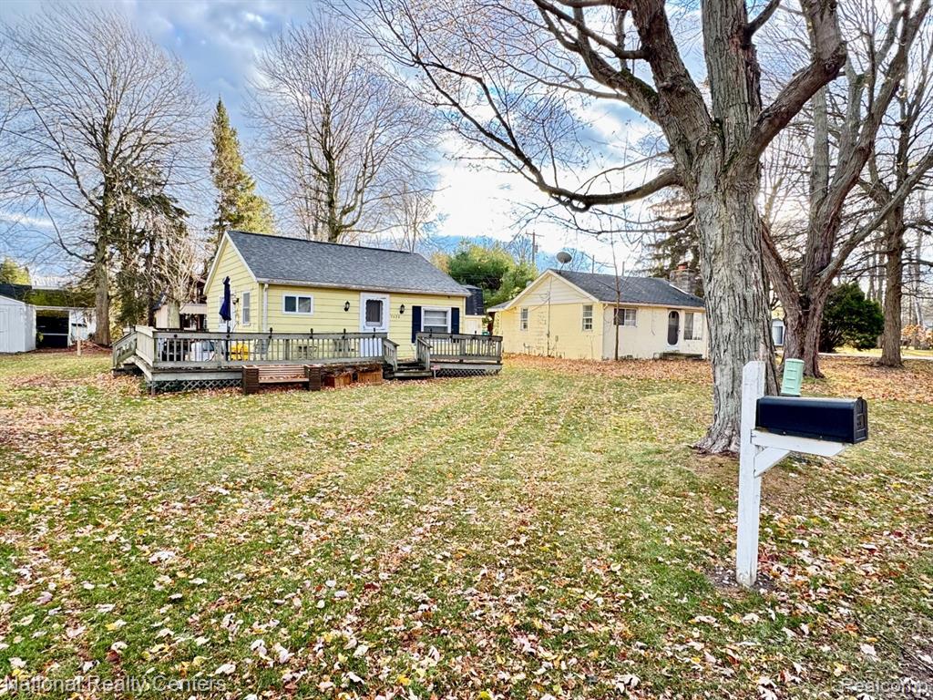 7420 Birchwood, Lexington, MI 48450 — front exterior