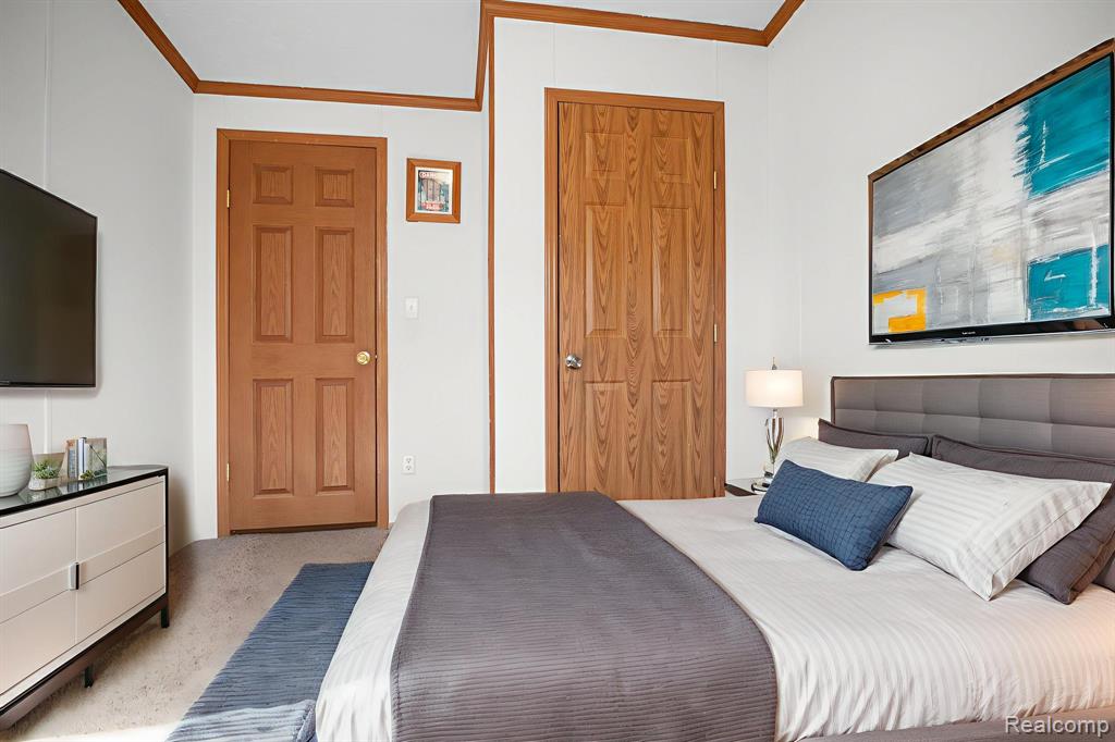 23467 Manor Road North, New Boston, MI 48164 — Photo 18