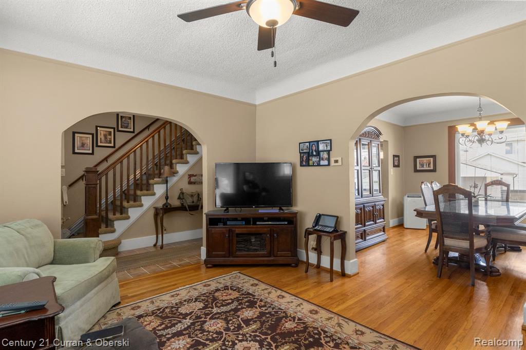 6839 ORCHARD Avenue, Dearborn, MI 48126 — Photo 6