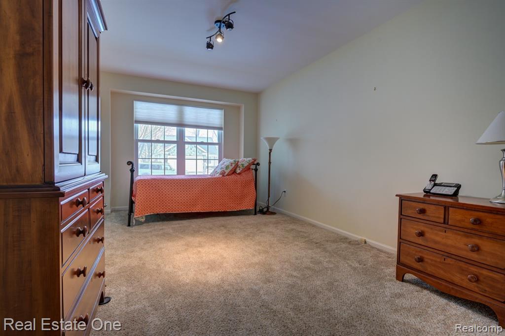 6564 Summit Ridge, Clarkston, MI — Photo 25
