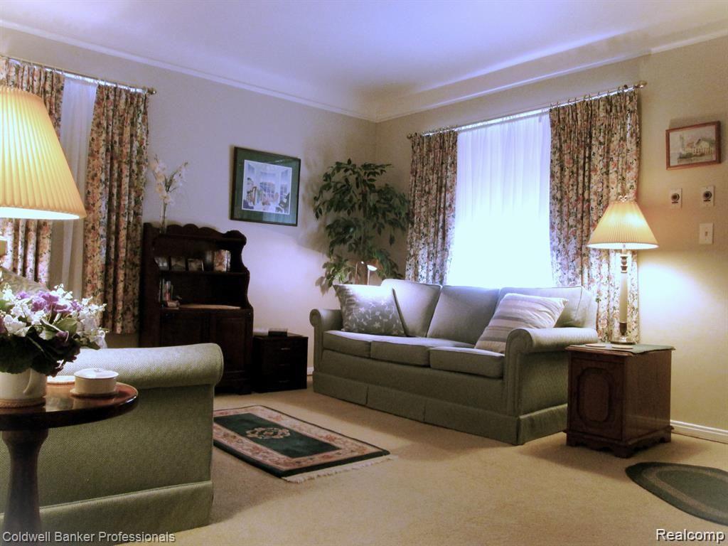 5546 NEFF Avenue, Detroit, MI 48224 — Photo 2
