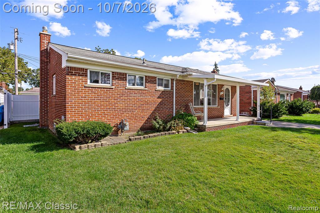 5754 Amboy Street, Dearborn Heights, MI 48127