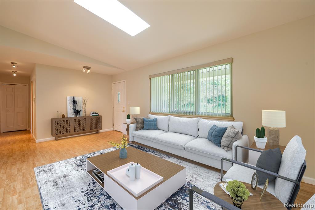 9920 DEXTER PINCKNEY Road, Pinckney, MI 48169 — Photo 3