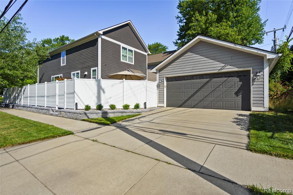 800 N Dorchester Avenue, Royal Oak, MI 48067 — Photo 43