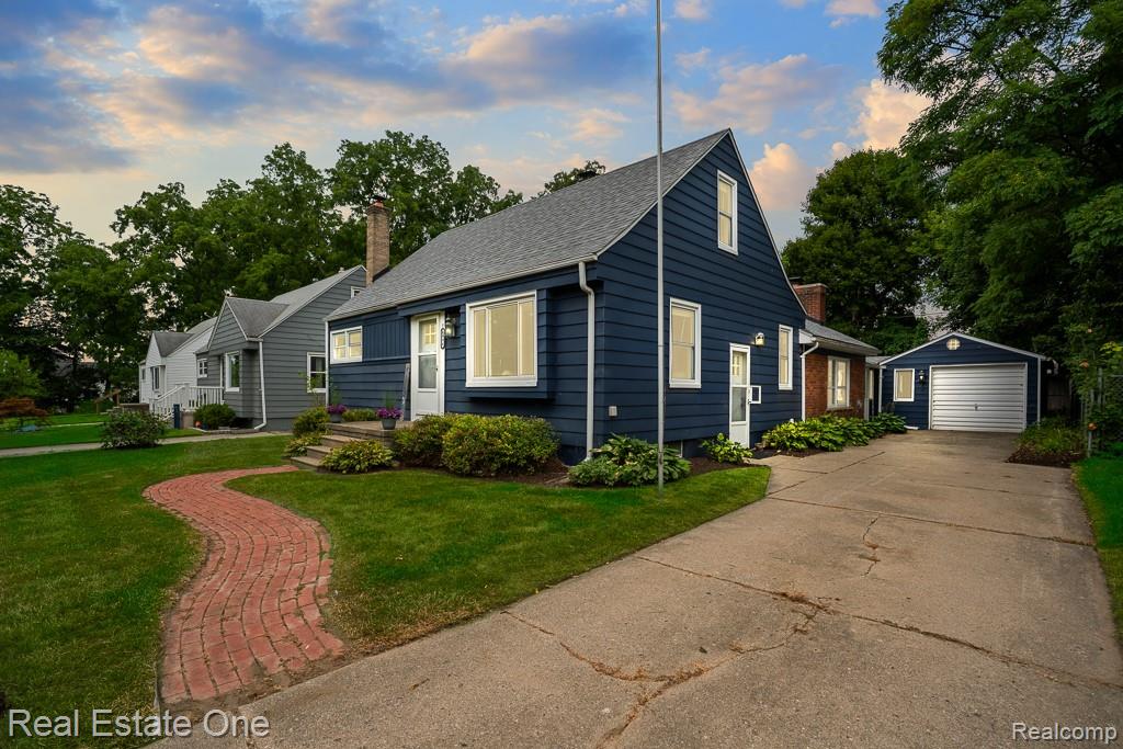 4196 Grayton Drive, Waterford, MI 48328 — Photo 40