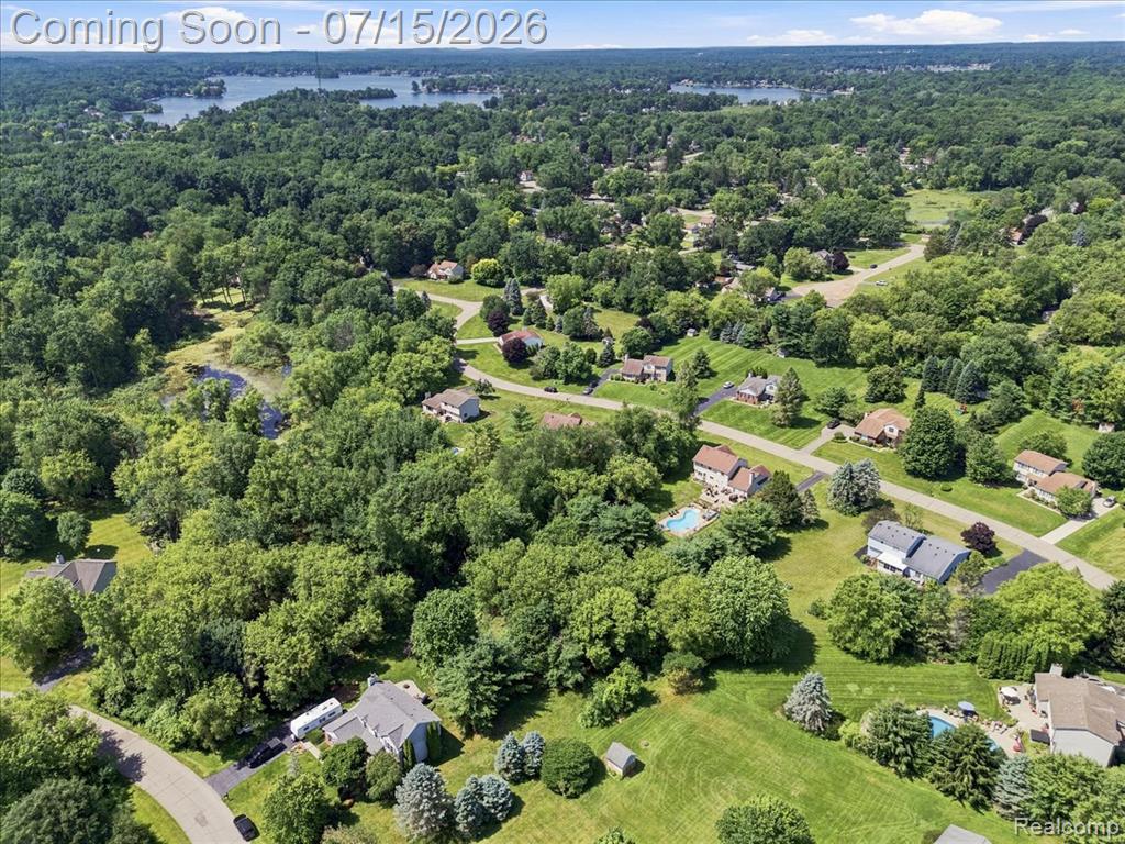 4638 Fox Chase Drive, White Lake, MI 48383 — Photo 6
