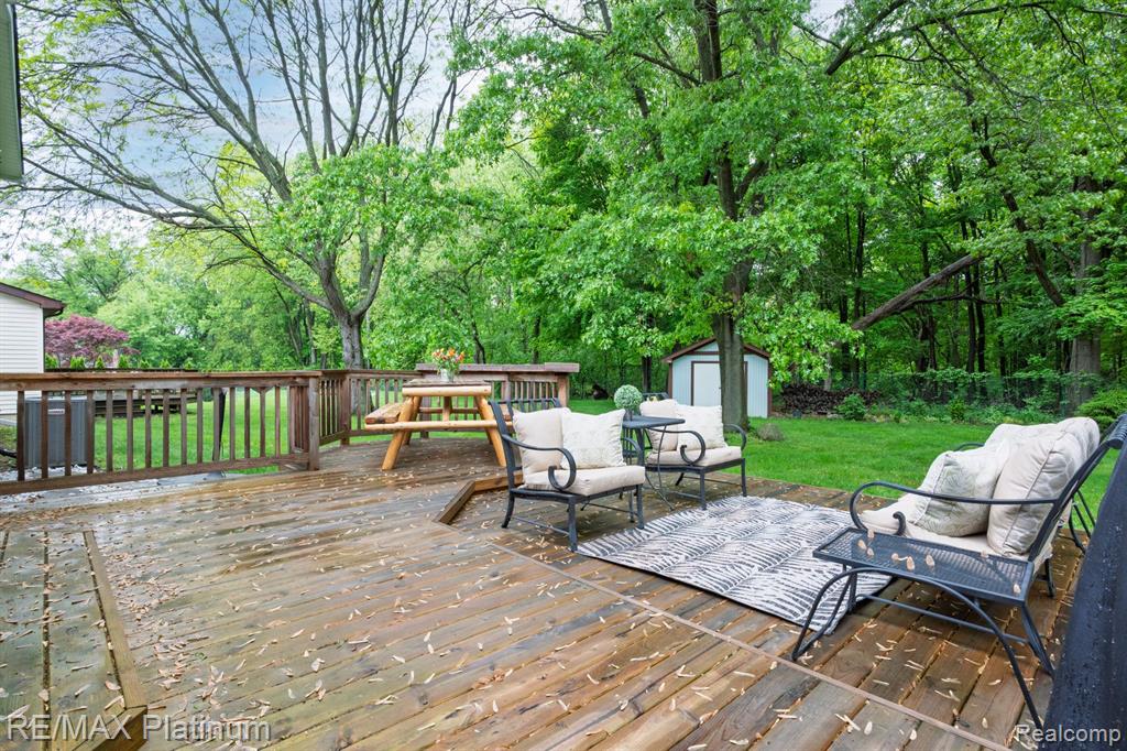 638 GLENWYTH Road, Brighton, MI 48116 — Photo 30