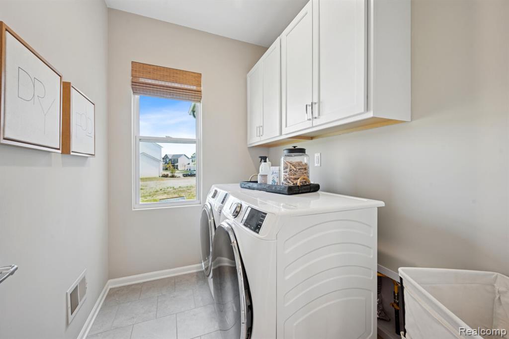 27117 Silo Drive, Saline, MI 48176 — Photo 32