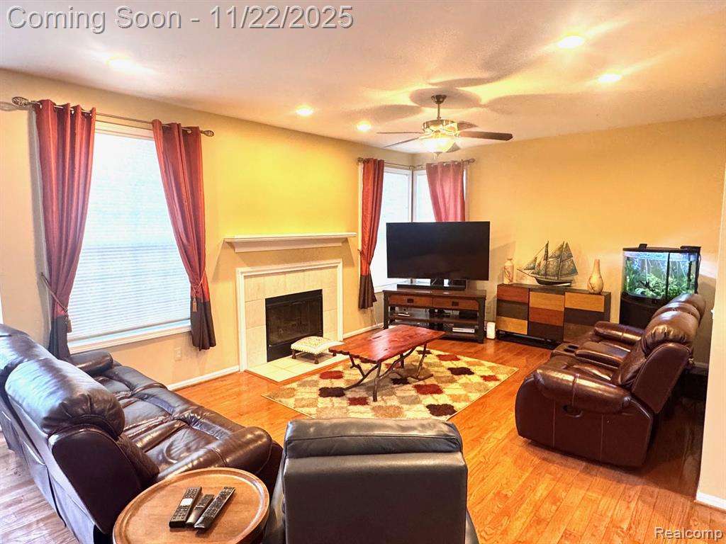 4728 Walden Drive, Troy, MI 48098 — Photo 9
