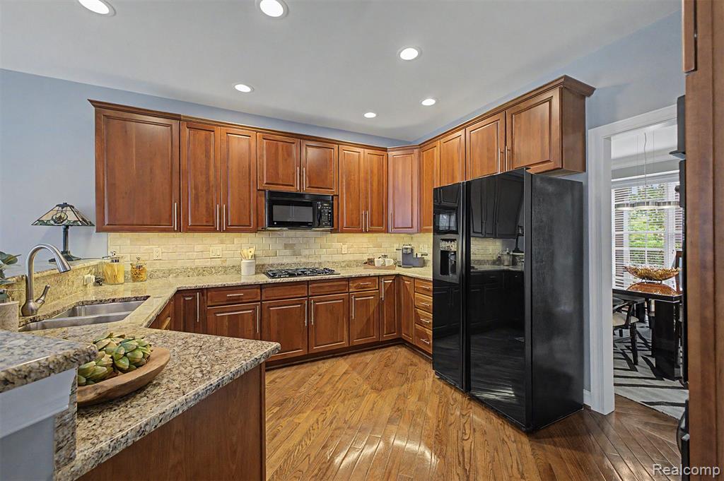 44617 Broadmoor Circle N, Northville, MI 48168 — Photo 13