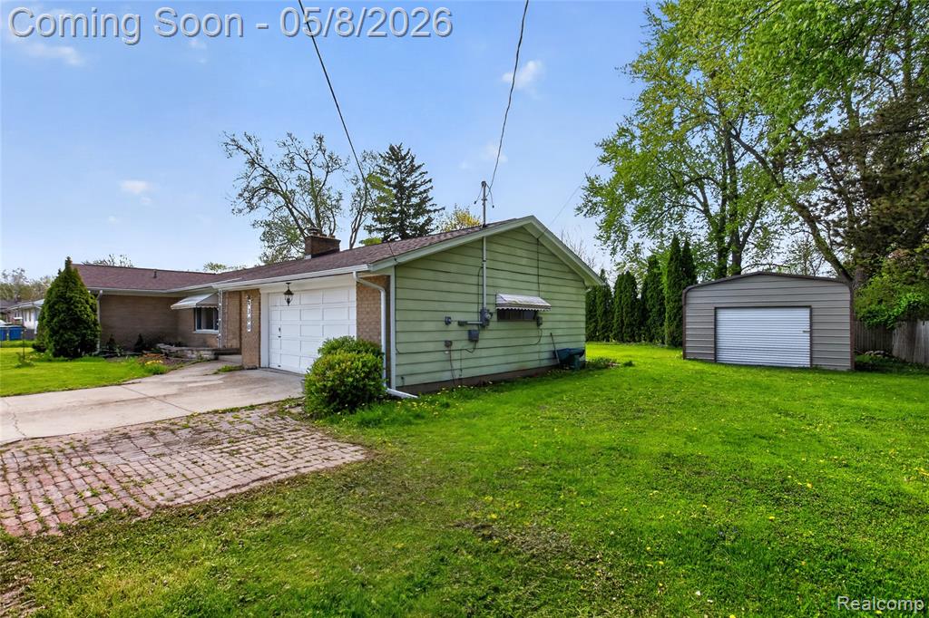 4300 S Washington Road, Saginaw, MI 48601 — Photo 4