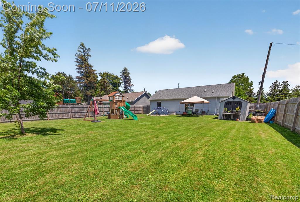 69053 Grove Street, Richmond, MI 48062 — Photo 16