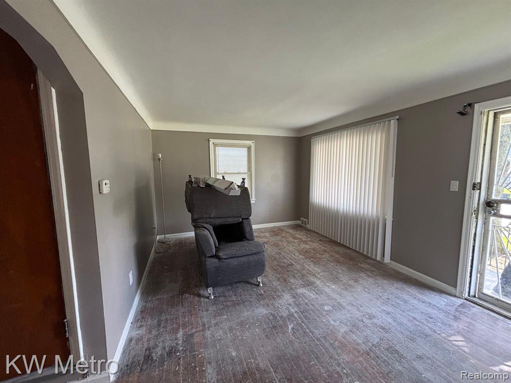 7706 VAUGHAN Street, Detroit, MI 48228 — Photo 5