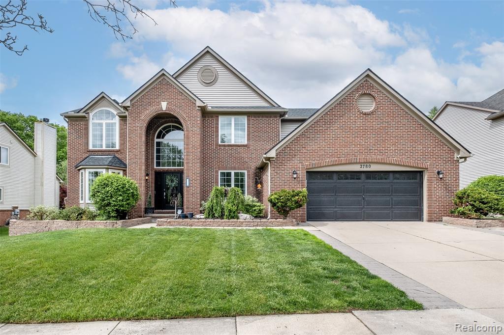 2780 Ivy Hill Drive, Commerce Twp, MI 48382 — front exterior