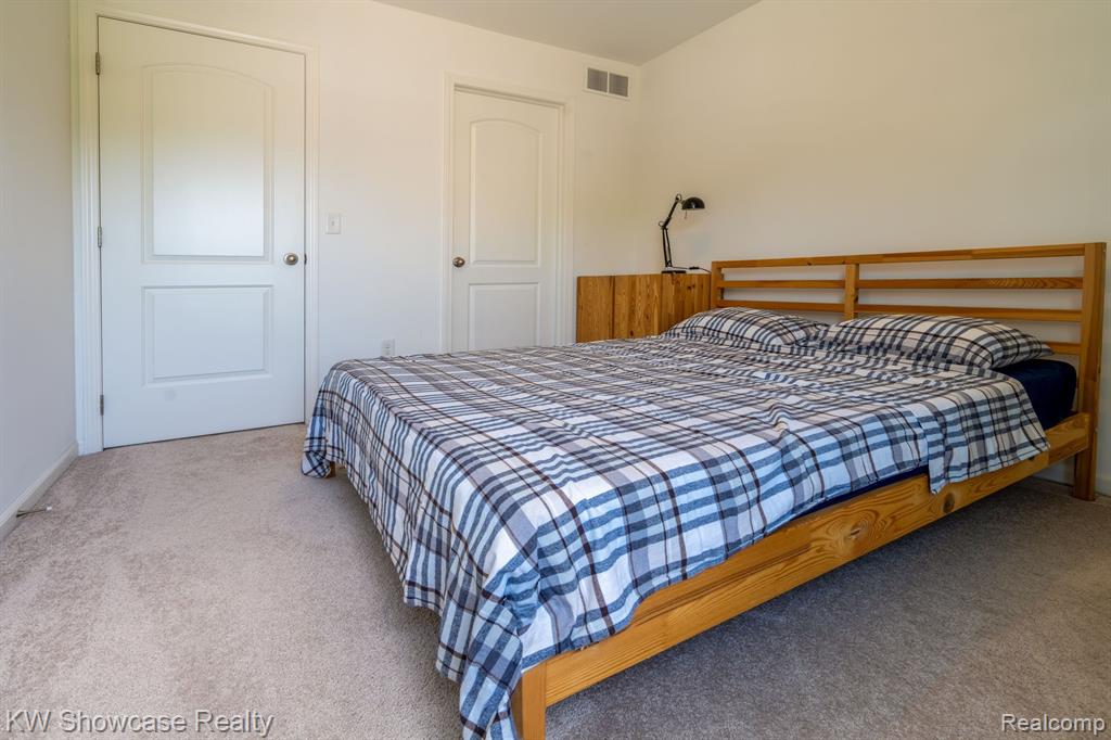 4594 CLIFFORD Road, Brighton, MI 48116 — Photo 30