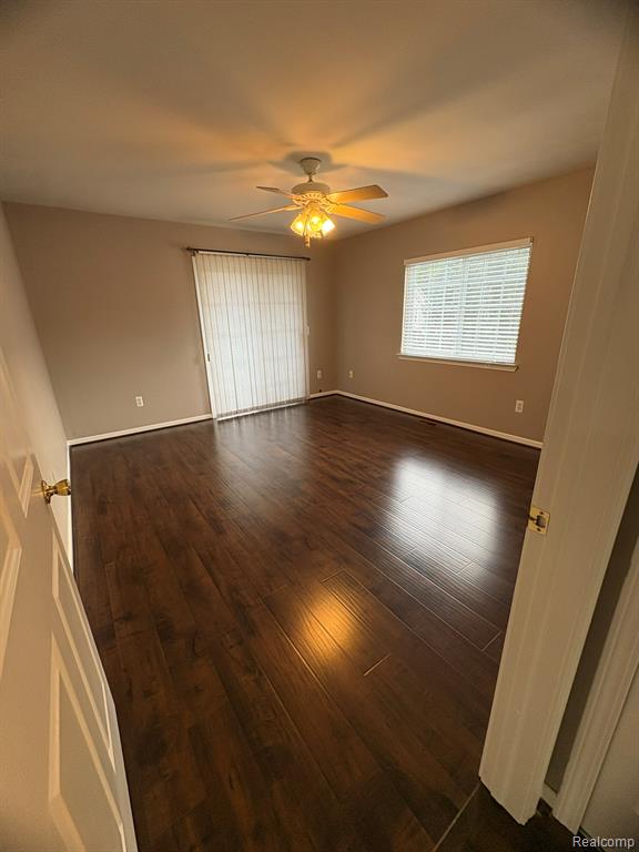 5572 Acorn Lane, 72, Sterling Heights, MI 48314 — Photo 7