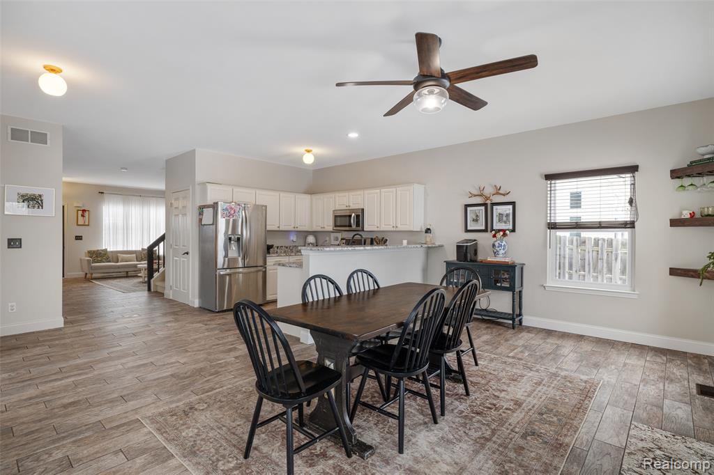 52400 Huntley Avenue, New Baltimore, MI 48047 — Photo 18