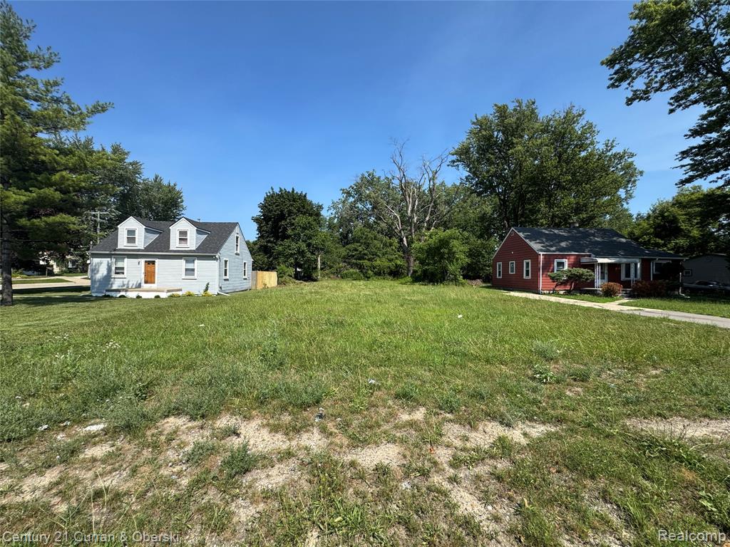 6221 Inkster Road, Taylor, MI 48180 — front exterior