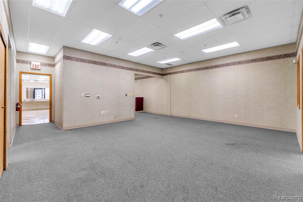 43722 Schoenherr Road, Sterling Heights, MI 48313 — Photo 13