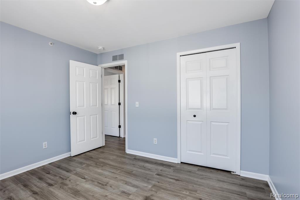 1111 BEAVER Run, Troy, MI 48083 — Photo 12