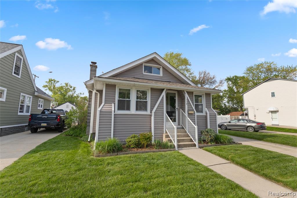 110 Nakota Street, Commerce Twp, MI — Photo 4