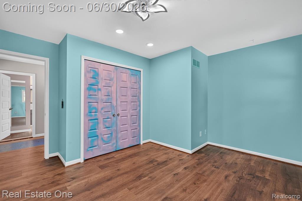 904 N Park Street, Highland, MI 48356 — Photo 31