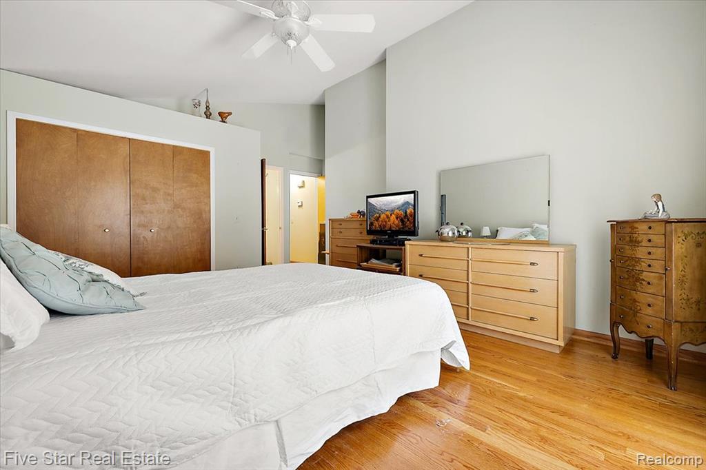 6586 Pontiac Lake Road, 1, Waterford, MI 48327 — Photo 24