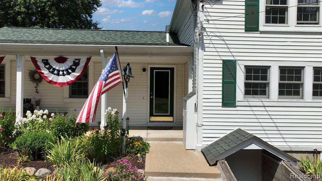 371 N Ortonville Road, Ortonville, MI 48462 — Photo 52