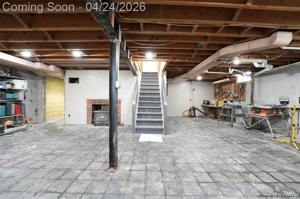 19150 Rainbow Drive, Lathrup Village, MI 48076 — Photo 19