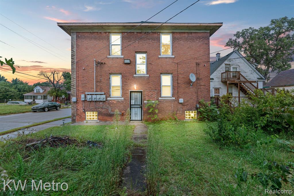 5183 PENNSYLVANIA Street, Detroit, MI 48213 — Photo 26