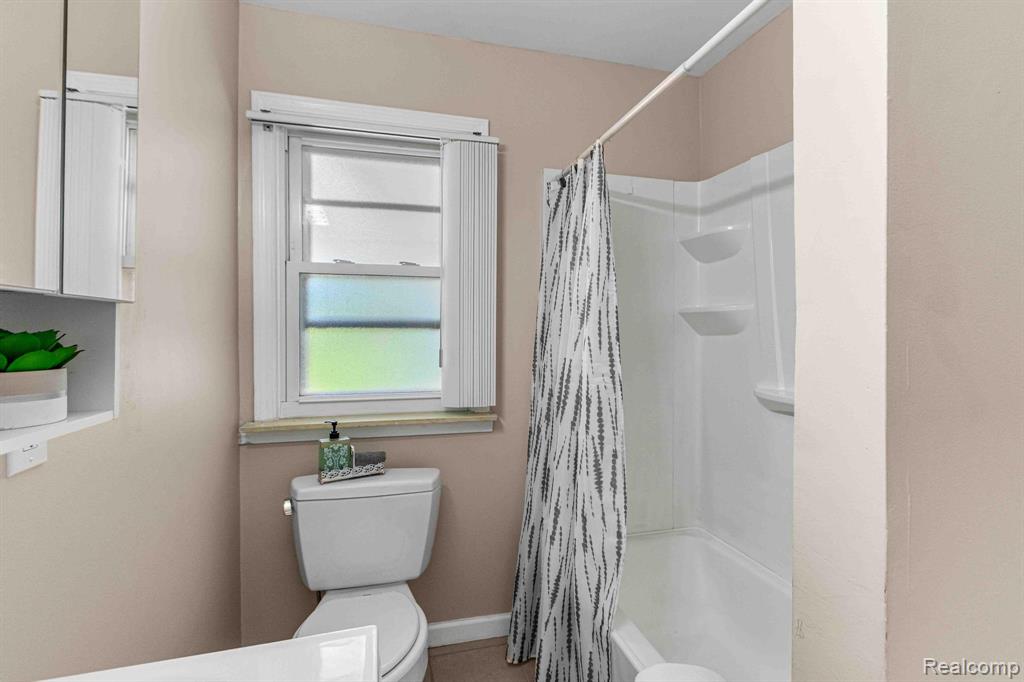 6155 Cordell Street, Romulus, MI 48174 — Photo 16