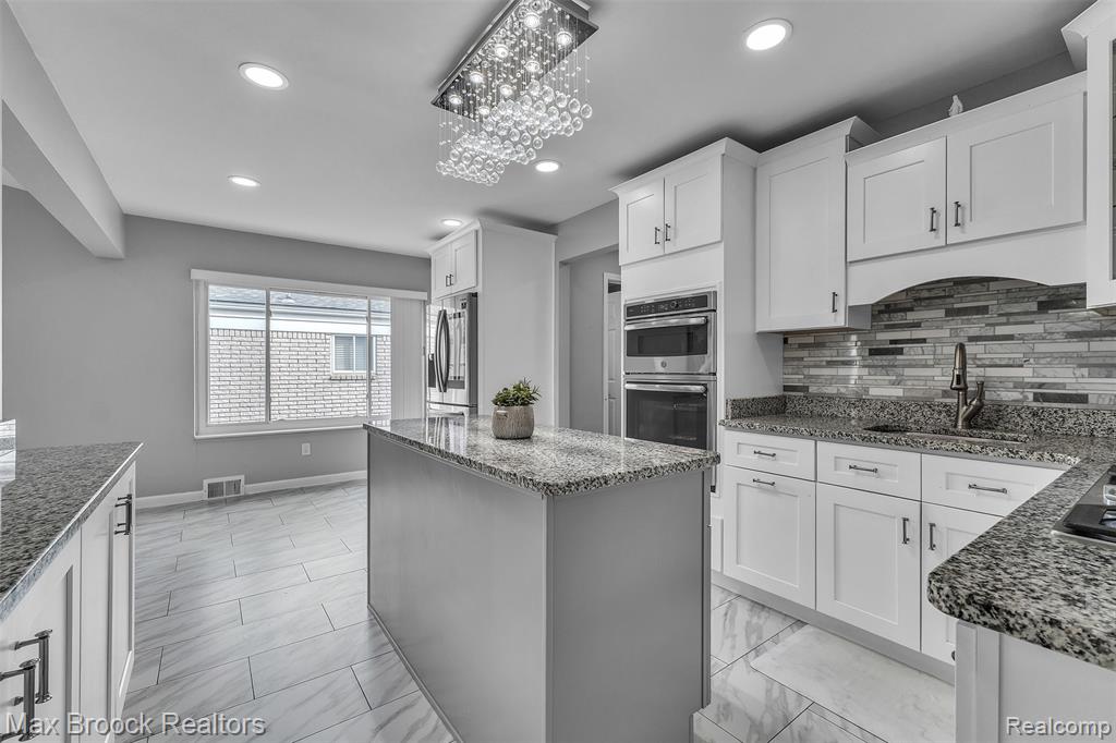 41893 Mary Kay Drive, Clinton Twp, MI 48038 — Photo 29