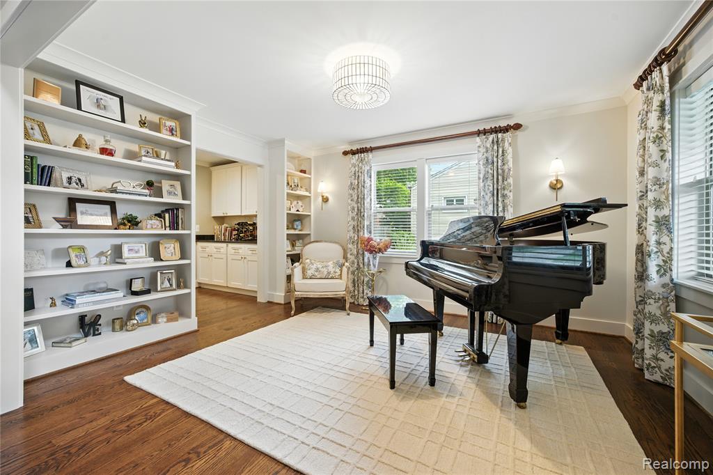 4223 Hampton Boulevard, Royal Oak, MI 48073 — Photo 8