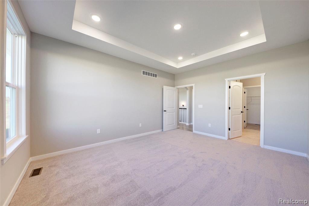 688 Round Rock Drive, Howell, MI 48843 — Photo 38