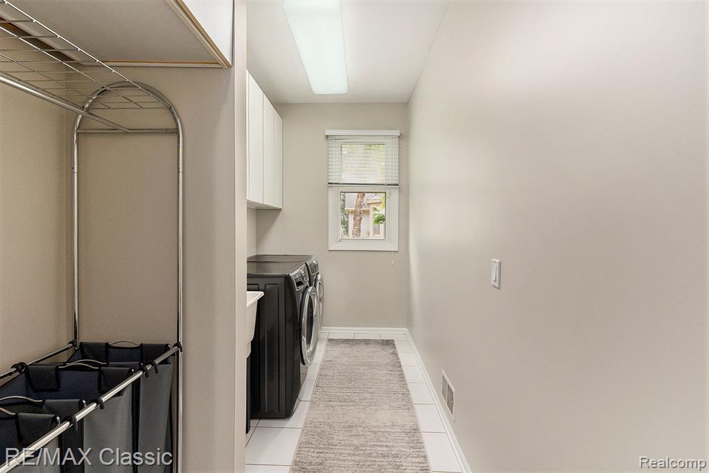 40515 Paisley Circle, Novi, MI 48377 — Photo 15